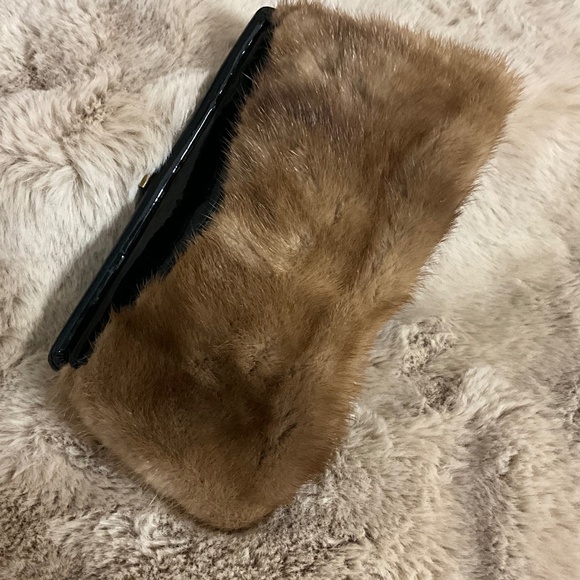 **Vintage Genuine Mink Clutch Handbag** - Picture 2 of 4